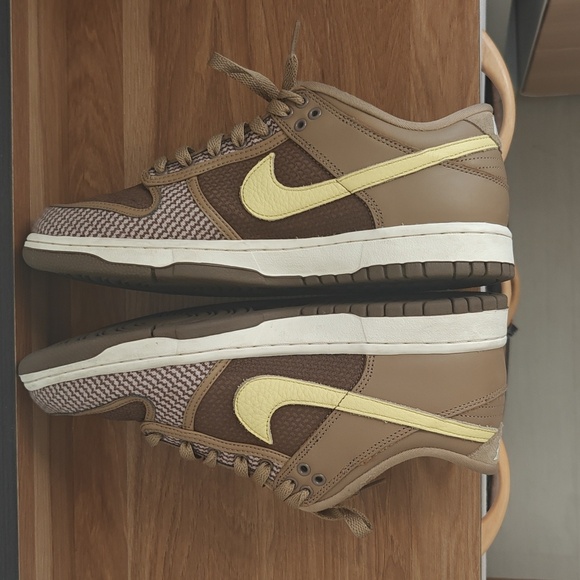 Nike x Undefeated Dunk Low SP Canteen size 9 - Picture 8 of 8